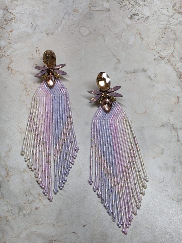 Aretas largas con Piedra y Miyuki pastel